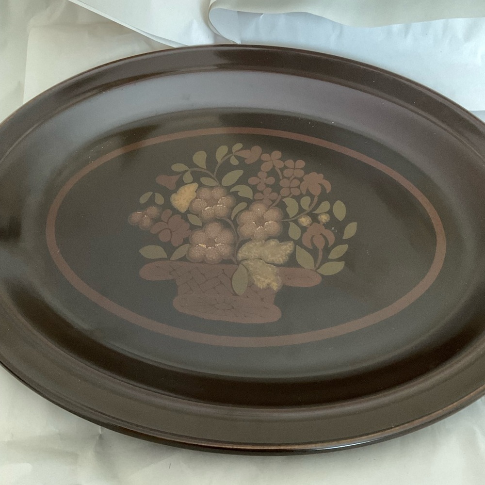 Royal Doulton Basque 13” Oval Platters. Two available. Price is for one. - Picture 3 of 7